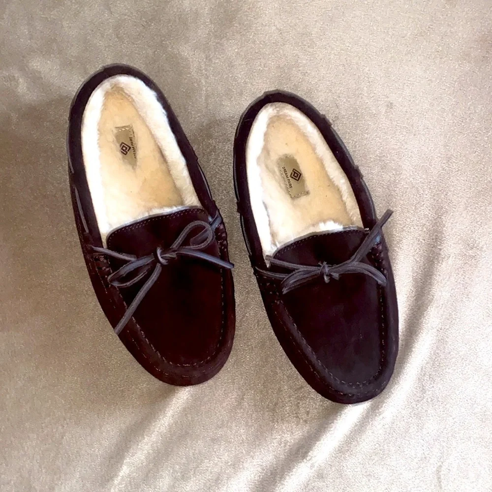 Dream Pairs Slippers- New